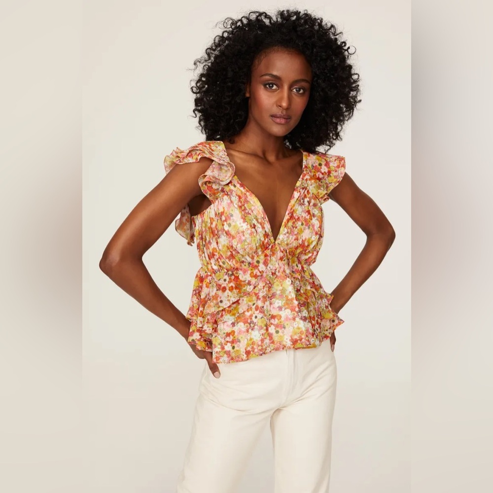 Slate & Willow Flutter Sleeve Tie Back Top Size Small